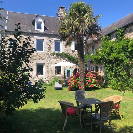 Heugueville-sur-Sienne Magnifique Longere Du Cotentin מראה חיצוני תמונה